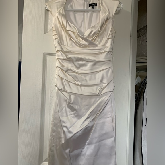Xs le chateau satin white midi dress - Picture 5 of 5